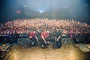 「[ALEXANDROS]、アクエリCMソング「月色ホライズン」や「ワタリドリ」などでイベント大盛況」