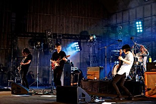 「NUMBER GIRL、約17年に及ぶ“NUMBER GIRLの空白”をまるで感じさせなかったツアー東京公演」