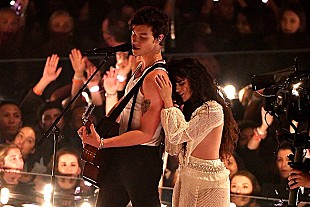 「ショーン＆カミラのキス動画に『クィア・アイ』ジョナサンが反応「これってまさに…」」