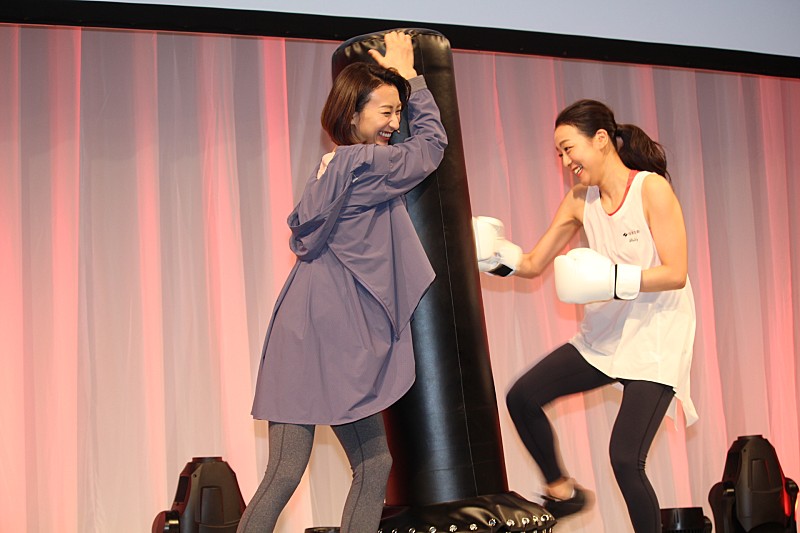 「浅田真央、29歳は「20代で一番充実した年に」 姉・舞から「おそろいのバッグ」のプレゼント」1枚目/1