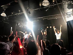 「東京女子流、メンバー出身地を巡るライブツアー開幕　新衣装＆新曲も初披露」