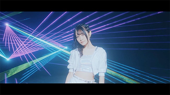 小倉唯「小倉唯、クールにロック・ナンバー歌い上げる「Destiny」MV公開」1枚目/5