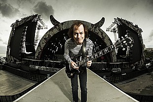 「『10月5日はなんの日？』AC/DC、ブライアン・ジョンソンの誕生日」