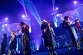 BiSH「BiSH、全国ホールツアー初日「サーカス団」衣装で全力パフォーマンス」1枚目/7