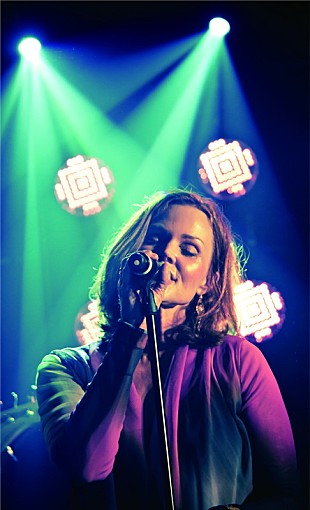 「ベリンダ・カーライル、来日ツアーを2020年1月に開催」