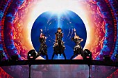 「BABYMETAL、アメリカ初のアリーナ公演で圧巻のショー見せつける」1枚目/10