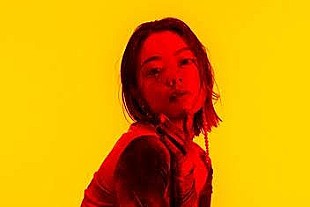 「安田レイ「アシンメトリー」MV公開、タイアップドラマ『モトカレマニア』放送スタート」