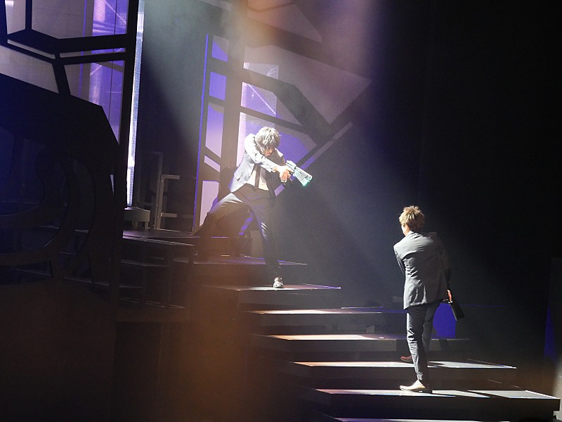 「久保田悠来「誕生日ではないお祝いができた」と新婚の細貝圭を祝福 舞台版「サイコパス」初日開幕」1枚目/1