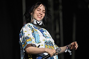 「ビリー・アイリッシュ、来週新曲をリリースすると投稿」