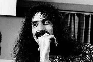 「『12月4日はなんの日？』唯一無二のギターヒーロー、フランク・ザッパの命日　没後26年」