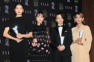 「中村倫也、タキシ－ド姿で「僕は今日は５割増し」　蜷川実花、沢尻エリカに関する質問には無言」