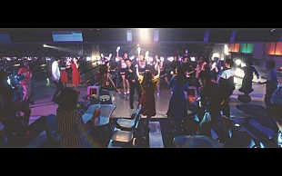 「桑田佳祐 &amp; The Pin Boys、新曲「悲しきプロボウラー」MVはお色気要素ありの感動物語」