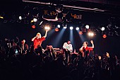 chelmico「chelmico×iri初の共同主催ライブ【SAKEBANIGHT】が大盛況」1枚目/8