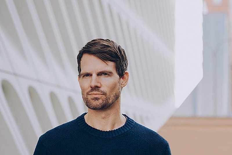 TYCHO、来月リリースの最新ALより「Outer Sunset」公開