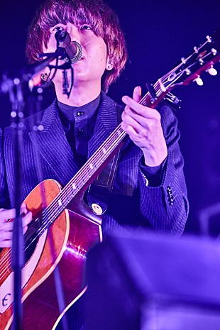 「indigo la End、ツアーファイナル2公演「朱」＆「蒼」結成10周年イヤーの幕開け」