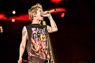 「＜レポート＞今のONE OK ROCKが無敵のロック・バンドである理由　最新アルバム『Eye of the Storm』ツアー東京公演を見て」