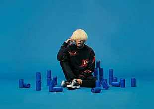 「秋山黄色、新曲「Caffeine」が2/25夜にJ-WAVEで初オンエア　MVのYouTubeプレミア公開も決定」