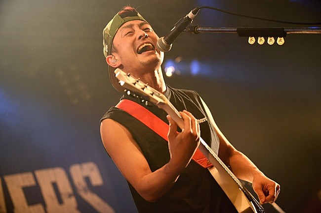 「TOTALFAT」10枚目/18