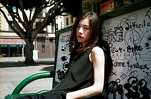 「milet、Toru (ONE OK ROCK)プロデュースの新曲「The Love We've Made」のMVを公開　ToruもSPゲストとして出演」