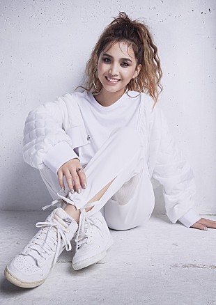 「Beverly＆クリスハート、本日4月22日にインスタグラム・ライブを開催」