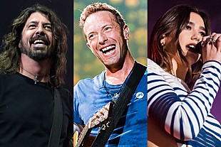 「デイヴ・グロール/クリス・マーティン/デュア・リパら、新型コロナ対策支援のためフー・ファイターズ「Times Like These」を披露」