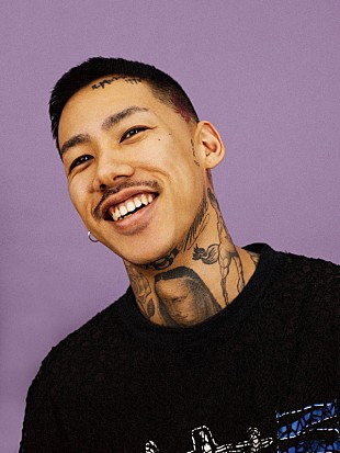 「KOHH、スクリレックスや志磨遼平（ドレスコーズ）ら参加のアルバムトレーラーを公開」