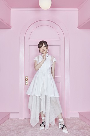 「鬼頭明里、1stアルバム収録曲「23時の春雷少女」公開　作詞作曲はユニゾン田淵」