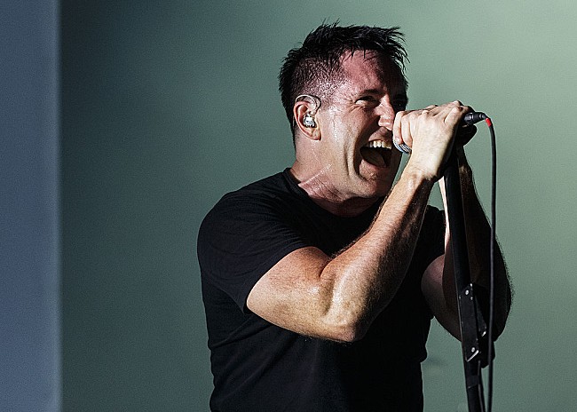 ナイン・インチ・ネイルズ「NIN、ツアー中止でグッズを公式サイトで販売　収益を寄付へ」1枚目/1