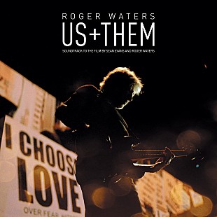 「ロジャー・ウォーターズ、230万人を動員した【US + THEM】ツアーのライブ盤＆映像作品が発売」