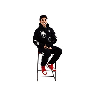 「和製Eminemと呼ばれるNY在住のバイリンガル・ラッパーKazuo、デビューアルバム『AKUMA』を配信リリース」