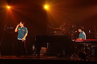 「スキマスイッチ、“神セトリ”で配信ライブ「ライブができるのが楽しい！」」