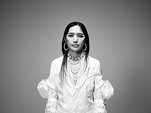 「AAAMYYY、SF的世界観をさらに進化した新曲「Leeloo」配信リリース」