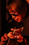 安田裕美「ギタリストの安田裕美が逝去、妻・山崎ハコ「ファンの皆様、ありがとうございました」」1枚目/2