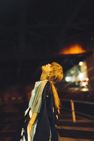 「キミノオルフェ、蟻本人が監督＆1人2役の新曲「That Never Goes Out」MV公開」