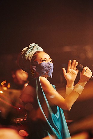 「＜ライブレポート＞MISIA、ビルボードライブ横浜のこけら落とし公演で音楽と共に届けたポジティブなパワー 」