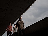 「METZ、10/9発売のニューAL『アトラス・ヴェンディング』から 「Hail Taxi」のMV公開」1枚目/2