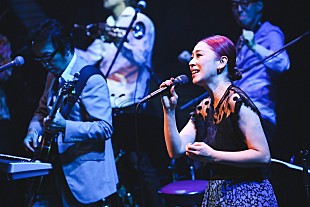 「＜ライブレポート＞20周年を迎えたparis match、ビルボードライブから配信とリアルで届けたスタイリッシュな真夏のステージ」