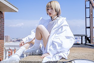 「Reol、新曲「第六感」ライブ映像公開」