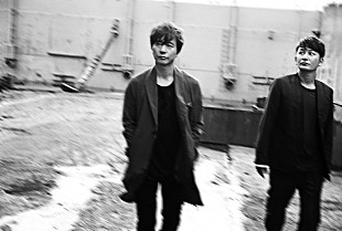 「ポルノグラフィティ、配信ライブ決定でスペシャル・ムービー公開 ＜本日9/8メジャーデビュー21周年＞」