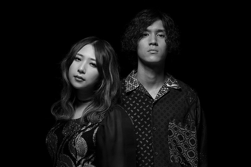 GLIM SPANKY、ニュー・アルバム全曲試聴映像＆新曲「東京は燃えてる」MV公開