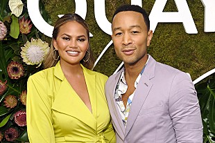 「クリッシー・テイゲン、夫ジョン・レジェンドと体験した人種差別を語る」