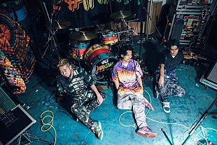 「WANIMA、2018年【Everybody!!TOUR】幕張メッセ公演を配信」