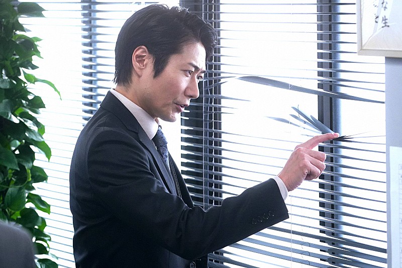 「「監察医　朝顔」ずぶぬれの戸次重幸に「かわい過ぎ」　上野樹里演じる朝顔の家族シ－ンにも反響」1枚目/1