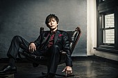 INORAN「INORAN、前作と対をなすニュー・アルバム『Between The World And Me』リリース」1枚目/1