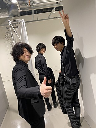 「［Alexandros］、話題のTVCMソング「風になって」が歌番組初披露でSNSトレンド入り」