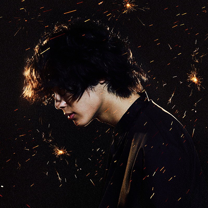 映秀。、初のアコースティック生配信ライブを実施