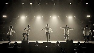 「Da-iCE、BLUE ENCOUNTとのコラボ楽曲「Revolver」ライブ映像公開」