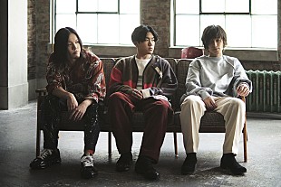 「reGretGirl、メジャー1stアルバム『カーテンコール』より新たな“切な恋愛ソング”「グッドバイ」のMV公開」