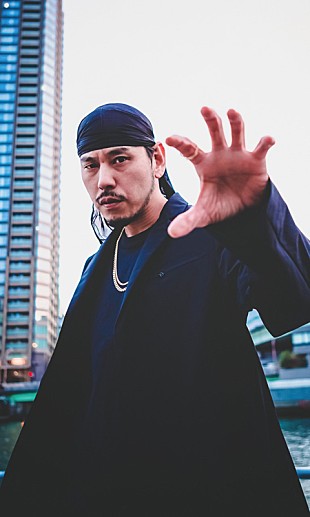 「RYO the SKYWALKER、新曲「今こそ」のミュージックビデオを公開」