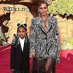 「ビヨンセの娘ブルー・アイヴィー、9歳ながらダンススキルの高さに祖母もびっくり」